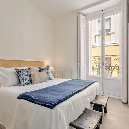 Charming Near Almudena And Royal Palace Perfect Royal Palace Ii Apartment Madrid