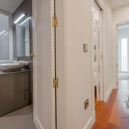 Apartamento Vistas Exclusivas 10 En Duque De Osuna 8 *