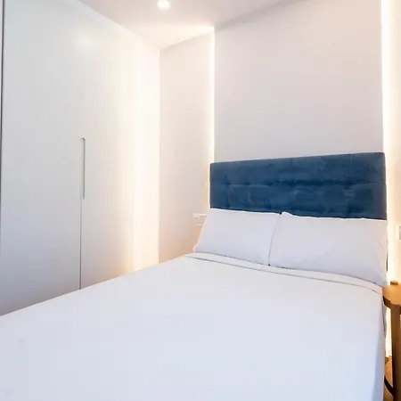 G232 Brand New Design Feria Appartement *