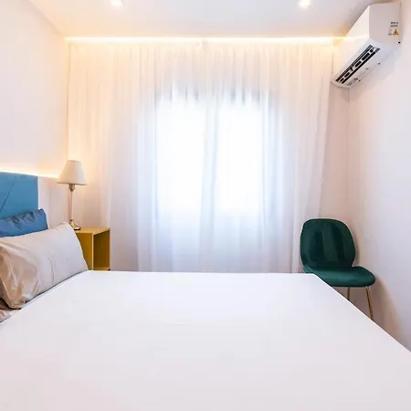 G232 Brand New Design Feria Appartement Madrid