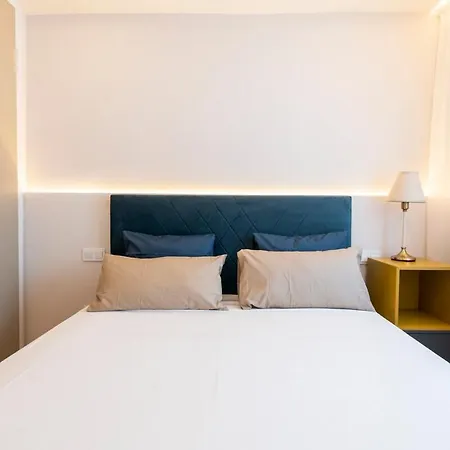 G232 Brand New Design Feria Appartement *