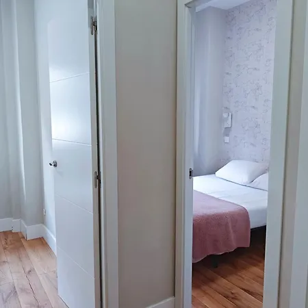 Charming Ventas Apartment Madrid