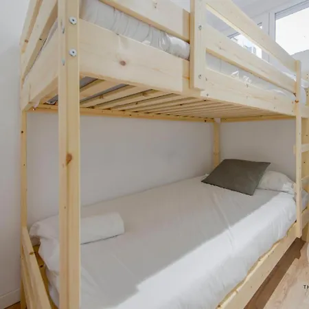 Apartamento Palacio Escondido Para 8 En Castillo 5 Madri