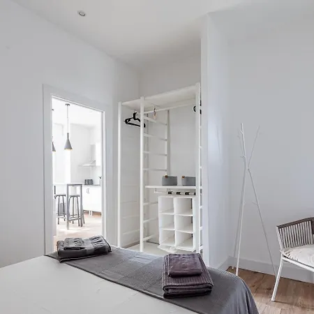 Ab40 Design * Madrid