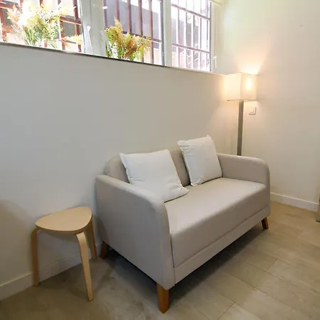 Nomad Nook Plaza Castilla Madrid