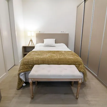 Nomad Nook Plaza Castilla