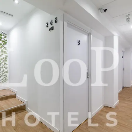 Loop America Auto-Check In Apartment
