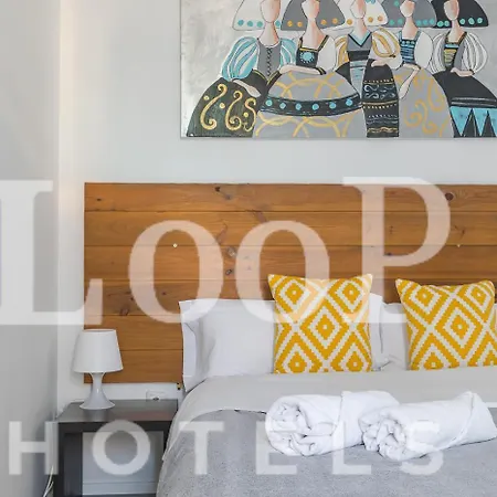 Loop America Auto-Check In Apartment