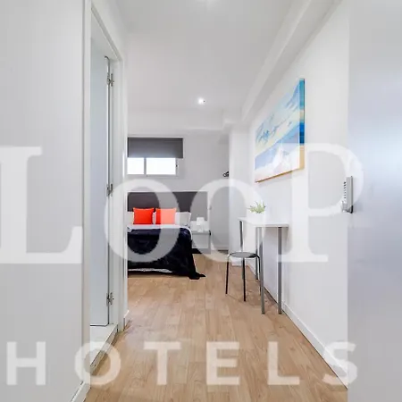 Loop America Auto-Check In Apartment *