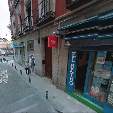 Plaza De La Cebada