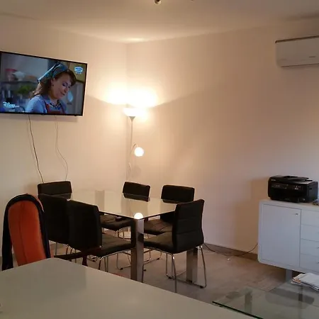Apartamento Eduardo Benot Madrid