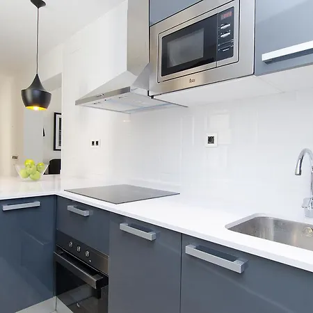 Friendly Madville Apartment