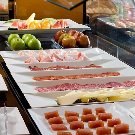 Leonardo Boutique Hotel