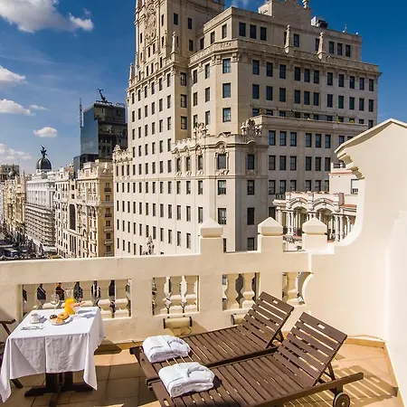 Hotel Nh Collection Gran Via 4*
