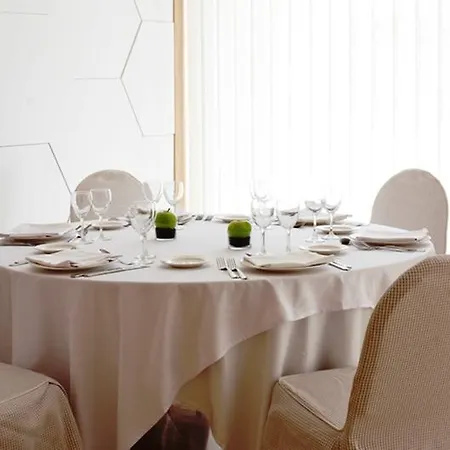 Nh Prisma Hotel