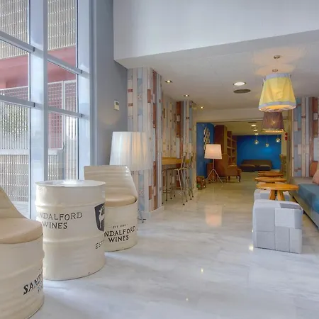 Airport Suites, Affiliated By Melia Aparthotel