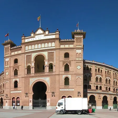 Nh Collection Gran Via Hotel 4*