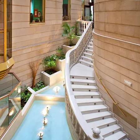 Hotel Nh Collection Gran Via 4*