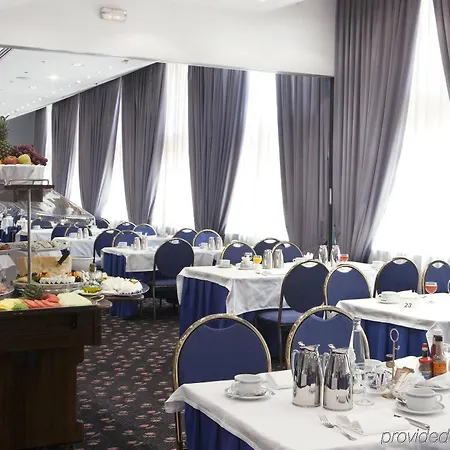 Hotel Husa Moncloa