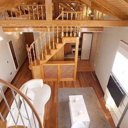 Smartrentals Gran Via Apartment *