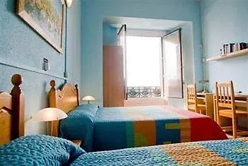 Albergue Gran Via 44 Madri