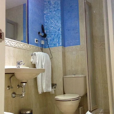 Angeles Guest house 3*