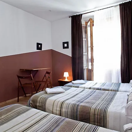 Guest house Abaaly Madrid