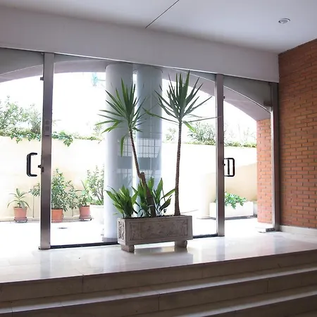 Apartamento Plaza Castilla 4 Torres *