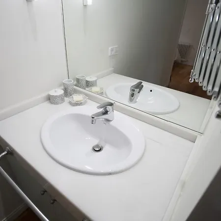 Apartment Pyr Select Argensola Madrid