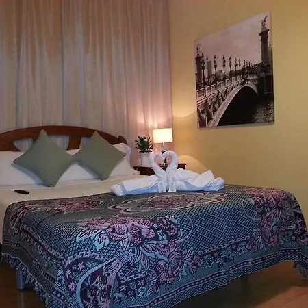Gran Via Sol Valverde Parking Gratis Apartment *