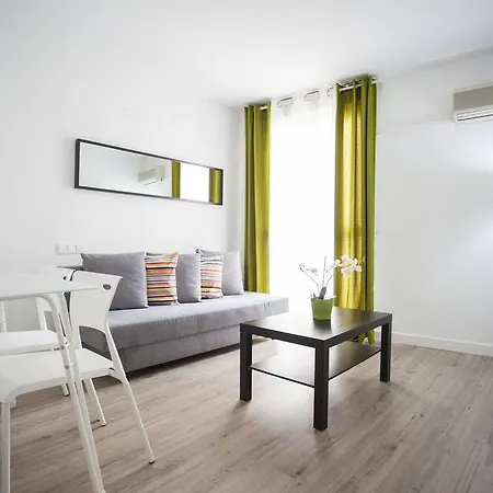 Fuencarral Apartment