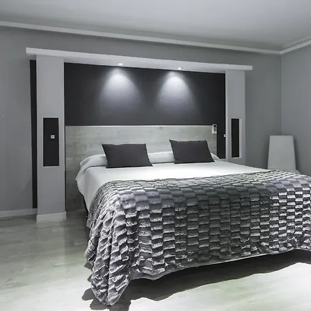 Overnight Casa de hóspedes 3*