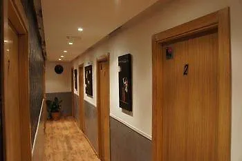 New Life 2* Madrid