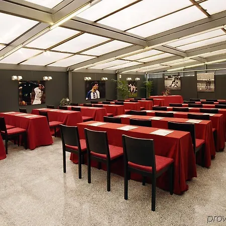 Hotel Petit Palace Arturo Soria Alcalá 4*