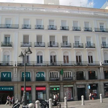 Gay Puerta Del Sol 招待所 马德里
