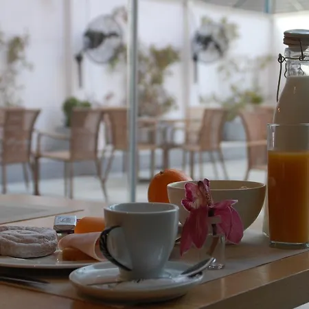 Hotel Eco Alcala 4*