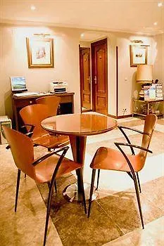 Astoria Pensionat 2*