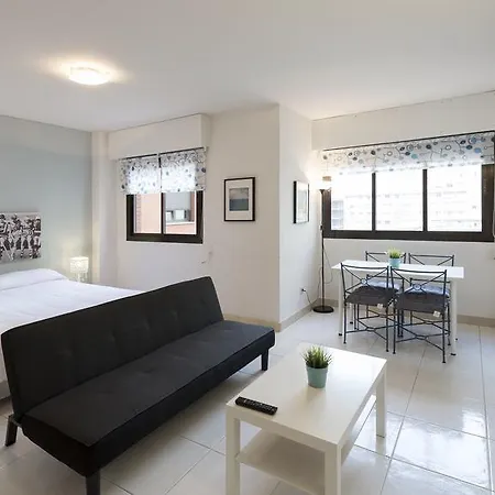 Apartamento Wootravelling Plaza De Oriente Homtels *
