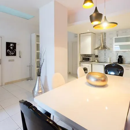 Apartamento Wootravelling Plaza De Oriente Homtels Madrid