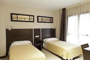 Avenida Barajas Pensionat Madrid