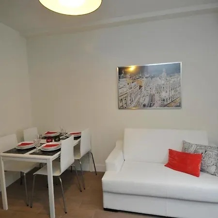 Fuencarral Suites