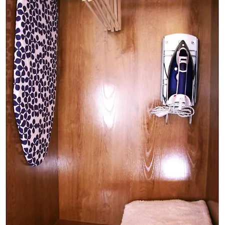 Gran Via, Behap Apartment *