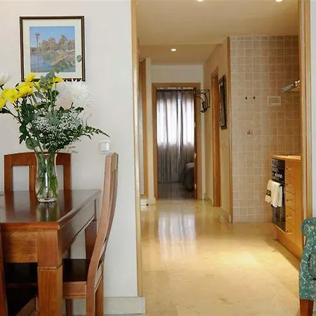 Caballero De Gracia Apartment *