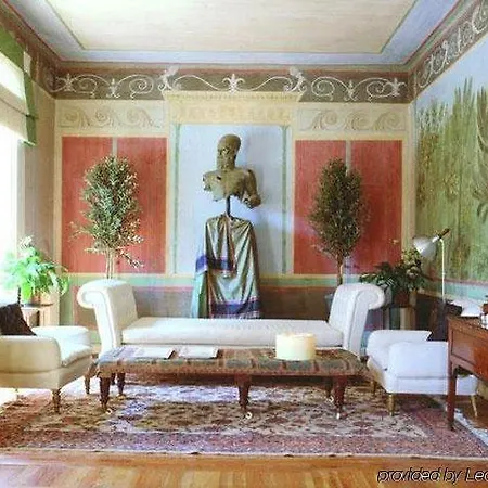 Guest house Escala Opera