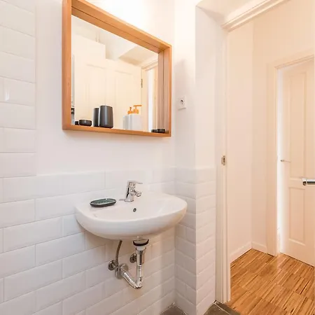 Apartment Apartamento Anton Martin *