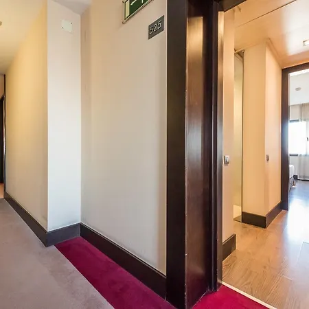 Mercader 4* Мадрид
