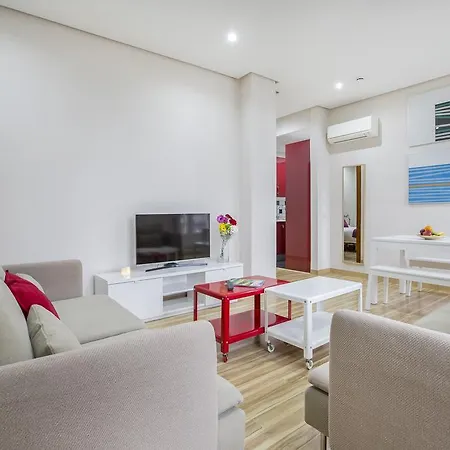 Mola Apartment *