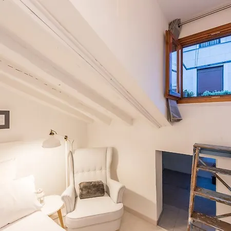 Apartment La Almudena