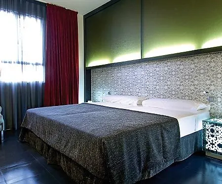 Serrano Hotel 4*