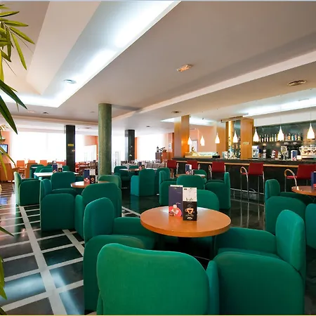 Crisol Via Castellana 4* Madryt